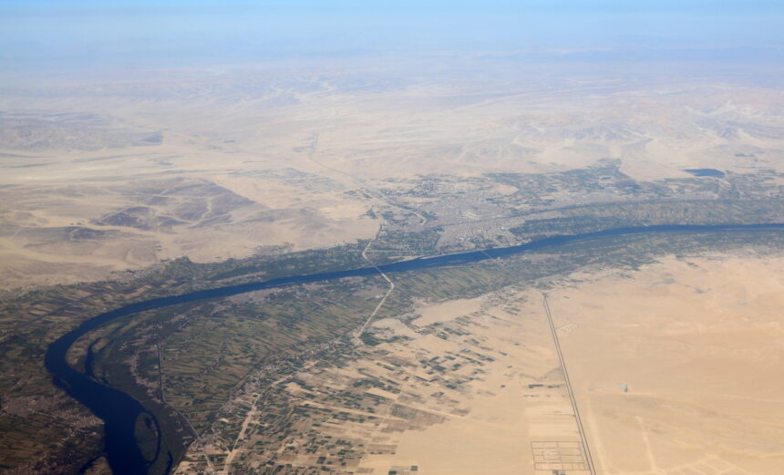 وزير الري المصري يوضح سبب عدم استغلال المياه الجوفية في بلاده