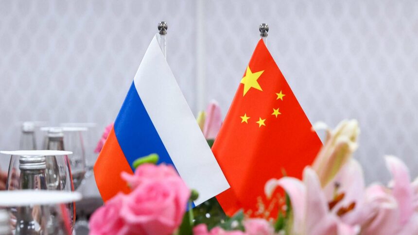 وزير الدفاع الصيني يزور روسيا