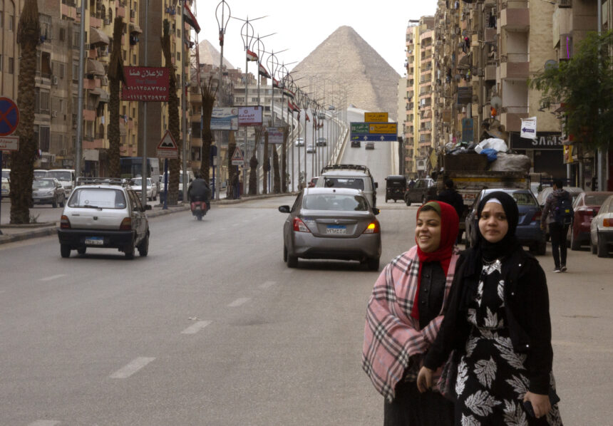 الجهاز المركزي للتعبئة في مصر يكشف عن متوسط أعمار النساء في البلاد