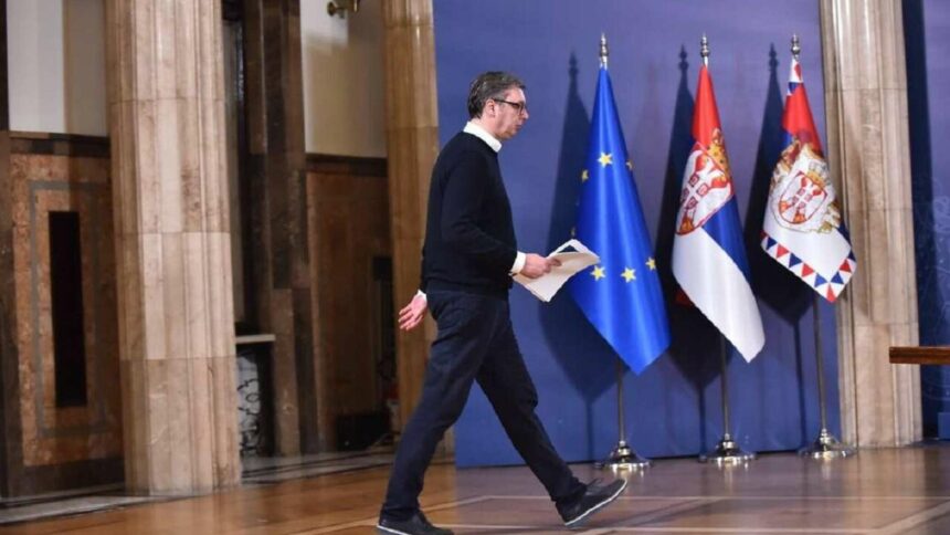 وسيلتقي رئيس صربيا غدا مع سفيري روسيا والصين في سياق الأوضاع في كوسوفو