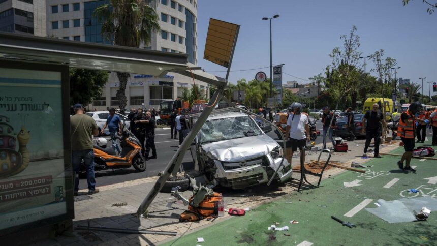 وسائل إعلام: إصابة فلسطينية برصاص إسرائيلي في القدس ، بزعم محاولتها تنفيذ عملية طعن.