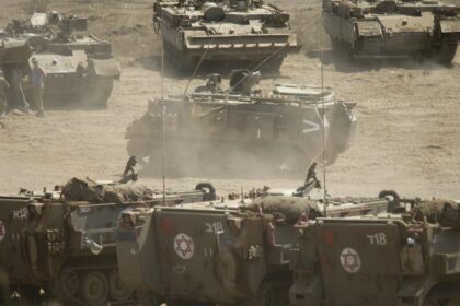 الجيش الإسرائيلي يعلن قصف مبنيين للجيش السوري في هضبة الجولان