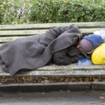 قصة فشل جديدة لأوروبا.. مليون مشرد ينامون دون سقف كل يوم