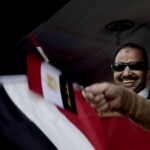 "مصر تتعرض لحرب كبيرة".  كاتب مصري يتحدث لـ RT عن لحظة حاسمة في تاريخ بلاده