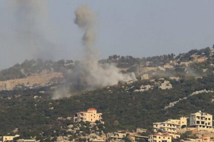 "حزب الله" يعلن استهداف 6 مواقع للجيش الإسرائيلي بالقرب من الحدود اللبنانية الجنوبية
