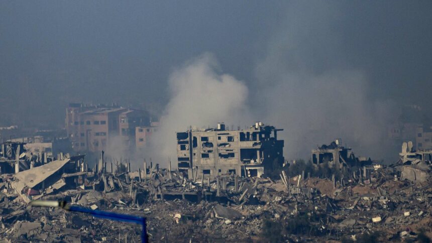 الجيش الإسرائيلي يعلن بدء العمليات البرية شمال خان يونس في قطاع غزة