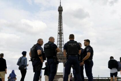 20 مدرسة في باريس تتلقى تهديدات بوجود متفجرات خلال يوم واحد