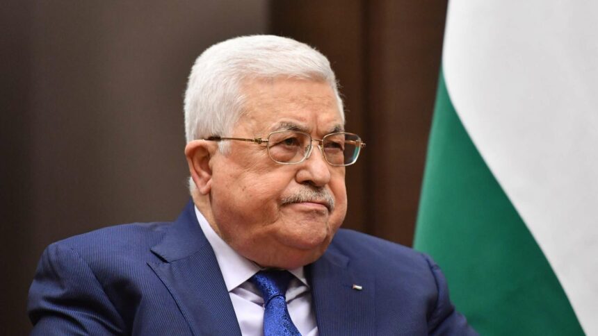 عباس لمستشار الأمن القومي الأمريكي: غزة جزء لا يتجزأ من الدولة الفلسطينية ونرفض التهجير القسري