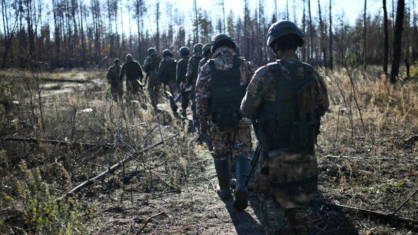 مجلس الأمن الروسي: تم قبول أكثر من 450 ألف متعاقد في الخدمة العسكرية منذ يناير 2023