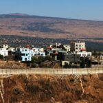 إسرائيل تقصف عدة بلدات في جنوب لبنان بـ"القذائف الفسفورية"