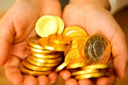 أسعار الجنيه الذهب اليوم الاثنين ترتفع 160 جنيهًا