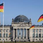 برلمانية ألمانية: يتوجب على وزير دفاعنا توضيح صحة التسجيلات الصوتية المسربة حول هجوم القرم