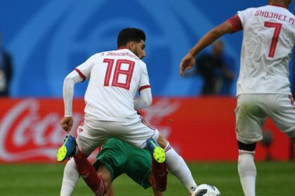 المنتخب الإيراني يعارض تعيين حكم كويتي لمباراته أمام قطر