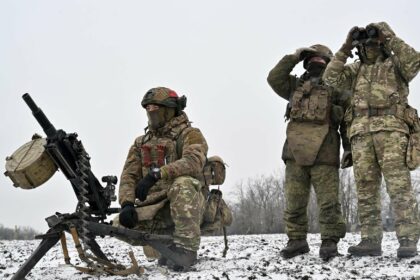 خبير بريطاني: الجيش الروسي يقوده محترفون