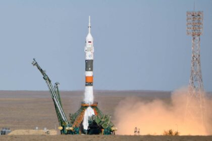 "روسكوسموس" تخطط لإطلاق أكثر من 40 صاروخا إلى الفضاء في 2024