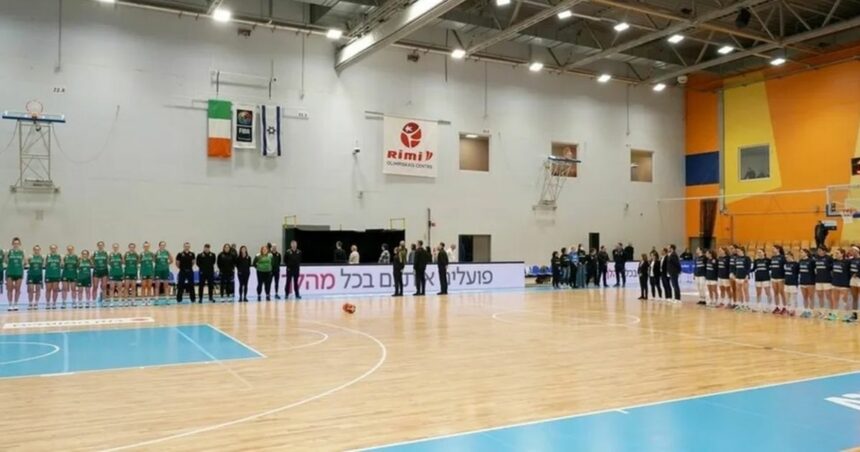 لاعبات إيرلندا لكرة السلة يرفضن مصافحة نظيراتهن الإسرائيليات (شاهد)