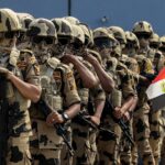 وزير النقل المصري عن حفر 5 أنفاق في سيناء: ساعة واحدة والجيش يكون هناك