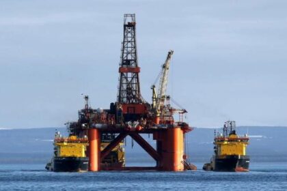 أستاذ هندسة البترول يكشف تفاصيل اتفاقيات التنقيب عن الغاز بالبحر المتوسط.. فيديو