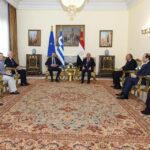 الرئيس السيسي ورئيس الوزراء اليوناني يؤكدان ضرورة إنهاء الكارثة الإنسانية في غزة