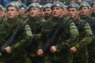 تقرير يحذر من فكرة وجود جيش أوروبي موحد