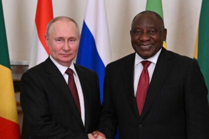 رئيس جنوب إفريقيا يهنئ بوتين بالفوز في انتخابات الرئاسة