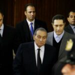 علاء مبارك لصهر ترامب: "فاكر مصر أرض أبوه"