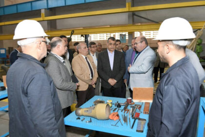 وزير الدولة للإنتاج الحربي يتفقد 5 شركات تابعة للوزارة بمنطقة حلوان