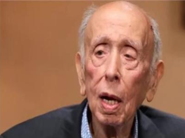 وفاة شيخ الصحفيين محمد عبد الجواد عن عمر ناهز 100 عام