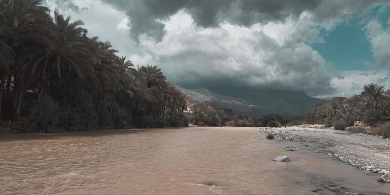 القصة الكاملة لـ سيول عمان.. الأمطار تغرق الشوارع ووقوع ضحايا وتعطل سير العمل - بوابة البلد