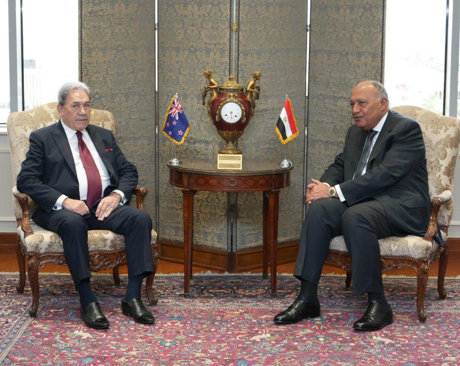وزير الخارجية خلال اجتماعه مع نظيره النيوزيلندي