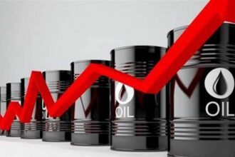 ارتفاع أسعار النفط قبل صدور بيانات المخزونات الأمريكية