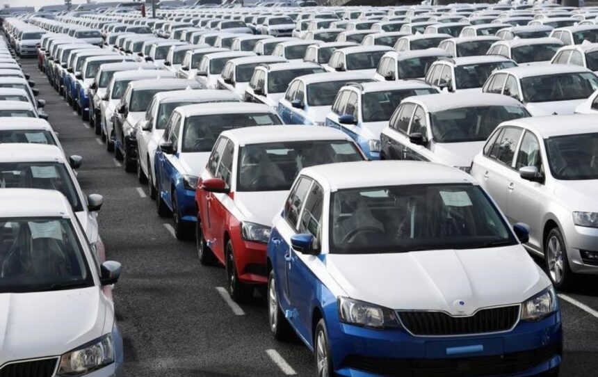 تراجع جديد في أسعار السيارات بالأسواق.. 5 شركات تعلن التخفيض