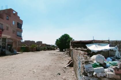 محافظة الجيزة تستجيب لشكوي مواطن وترفع مخلفات القمامة من شارع عادل إمام بالطالبية