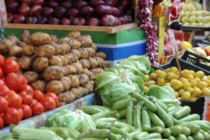 أسعار الخضروات والفاكهة اليوم الأربعاء في الأسواق.. البصل يبدأ من 9 جنيهات