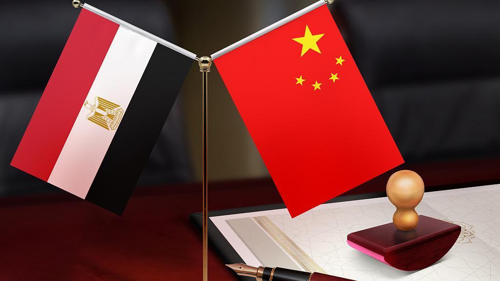اتفاق بين مصر والصين لمبادلة الديون.. أستاذ الاقتصاد يوضح.. فيديو