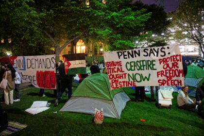 احتجاجات طلاب الجامعات تصل إلى كندا للتنديد بالقضية الفلسطينية