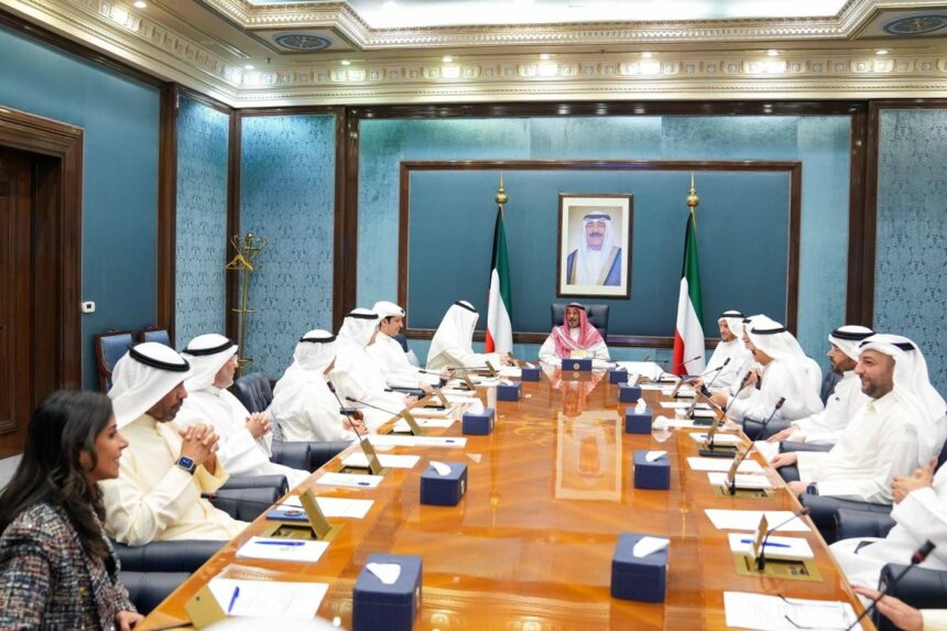 الحكومة الكويتية ترفع مرسوم دعوة البرلمان للانعقاد وتقدم استقالتها