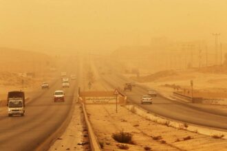 العاصفة الترابية تضرب مصر.. والأرصاد تحذر هذه المناطق