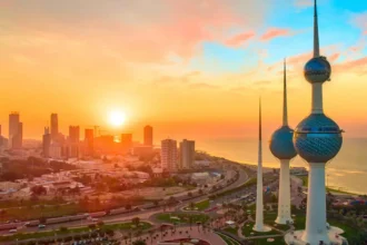 الكويت توقف إصدار تصاريح العمل للعمالة المصرية مجدداً.. تعرف على السبب