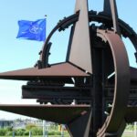 الناتو يؤكد إعطاء الأولوية لتقديم الدعم العسكري إلى أوكرانيا