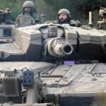 تقارير بريطانية: الجيش الإسرائيلي يدخل معدات ومدرعات إلى القطاع استعدادا لدخول رفح