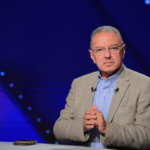 طلعت يوسف: حسام حسن بدايته صعبة بسبب أزمة محمد صلاح.. واتحاد الكرة «شايل أيده»| فيديو