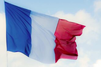 فرنسا تعلق على قرار بوركينا فاسو بطرد ثلاثة من دبلوماسييها