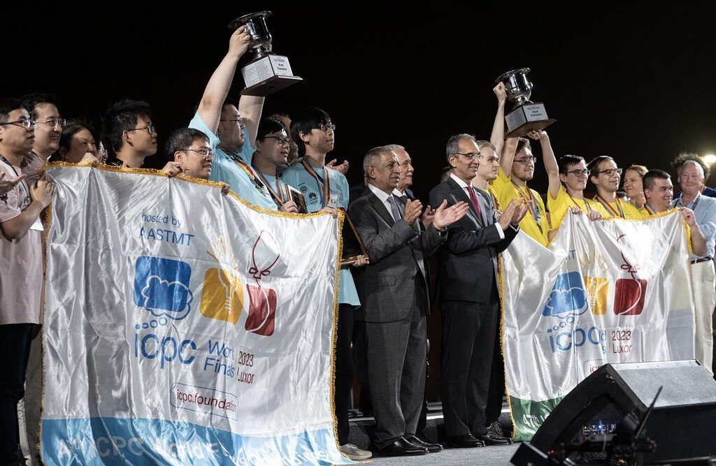 فريق روسي يحصد المركز الأول في مسابقة عالمية بمصر