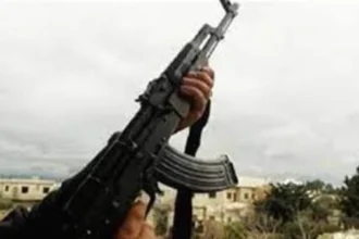 مصرع شاب وإصابة 3 في مشاجرة مسلحة بحمرادوم شرق نجع حمادي