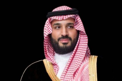 ولي العهد السعودي يبحث مع قائدي الإمارات وقطر تطورات المنطقة