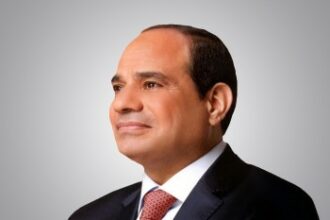 الرئيس السيسي يوجه رسالة لعمال مصر: قيمة العمل هي أعظم قيمة تتجسد في عيدكم - بوابة البلد