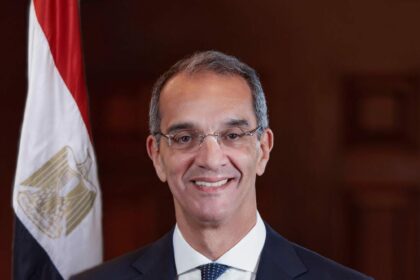 تعزيز صناعة الإلكترونيات في مصر لتحقيق الاكتفاء الذاتي يؤكد وزير الاتصالات - بوابة البلد