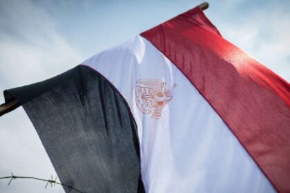 نائب مصري يشرح تصريحاته حول العلاقة بين "اتحاد قبائل سيناء" والقوات المسلحة - بوابة البلد