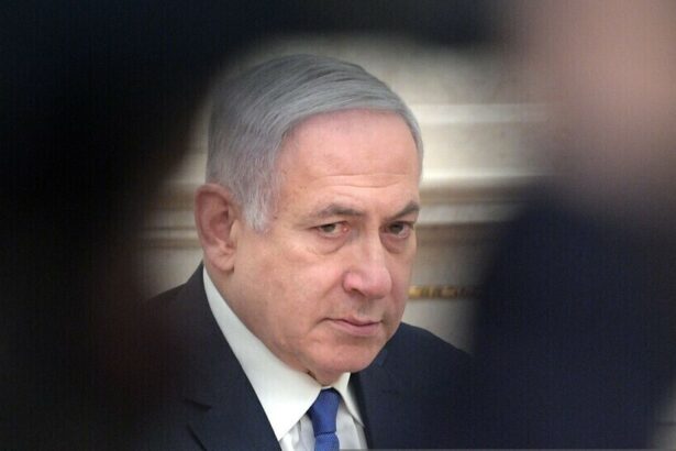 قناة إسرائيلية: اتفاق في مجلس الحرب على تبني موقف مرن في مفاوضات صفقة الرهائن لكن نتنياهو يتخلى بمفرده - بوابة البلد